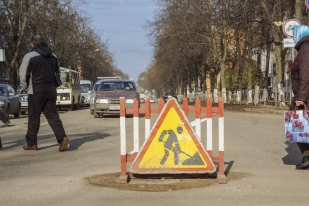 Великие Луки заняли «почетное место» в топе рейтинга городов с худшими дорогами в России - 2018-11-09 13:05:00 - 1