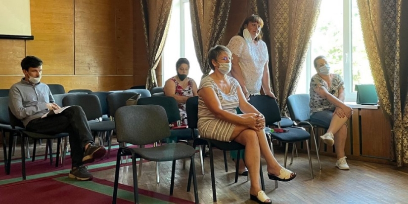 Вопросы освещения населённых пунктов обсудили в Порховском районе - 2021-07-16 14:13:00 - 1