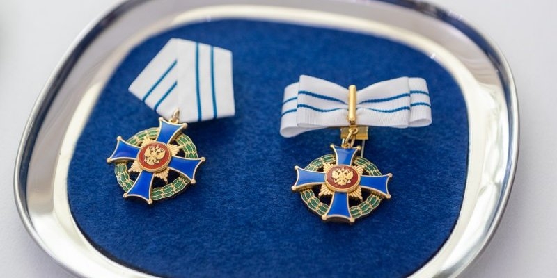 Двум многодетным семьям Псковской области вручены ордена «Родительская слава» - 2022-05-31 10:35:00 - 1
