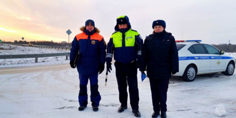 Спасатели Псковской области патрулируют водоемы - 2024-01-12 14:35:00 - 1