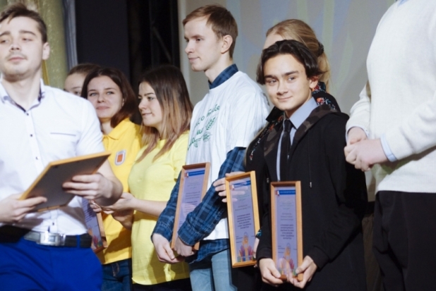 ФОТО: В Великих Луках прошел слет волонтеров - 2018-12-05 16:40:00 - 1