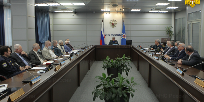 Ветераны МЧС обсудили подготовку к годовщинам аварии в Чернобыле и Победы в ВОВ - 2021-04-18 15:00:00 - 1