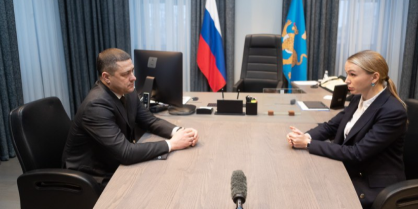 Михаил Ведерников провел встречу с новым главврачом перинатального центра - 2023-11-24 14:35:00 - 1