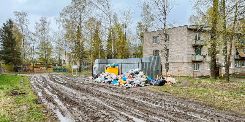Жители Переслегино месяц добиваются вывоза мусора - 2024-04-15 11:51:00 - 1