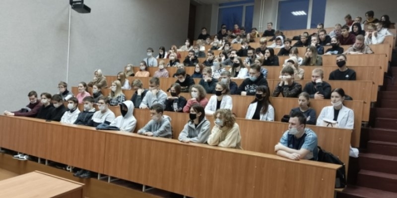 Полицейские провели семинар для студентов Великолукской ГСХА - 2021-12-02 11:05:00 - 1