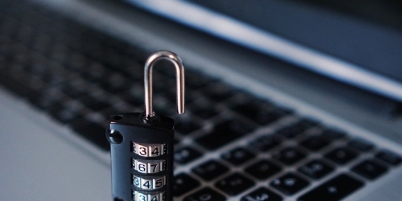 Великолукская пенсионерка перевела незнакомцу 90 тысяч - 2021-10-11 08:44:03 - 1