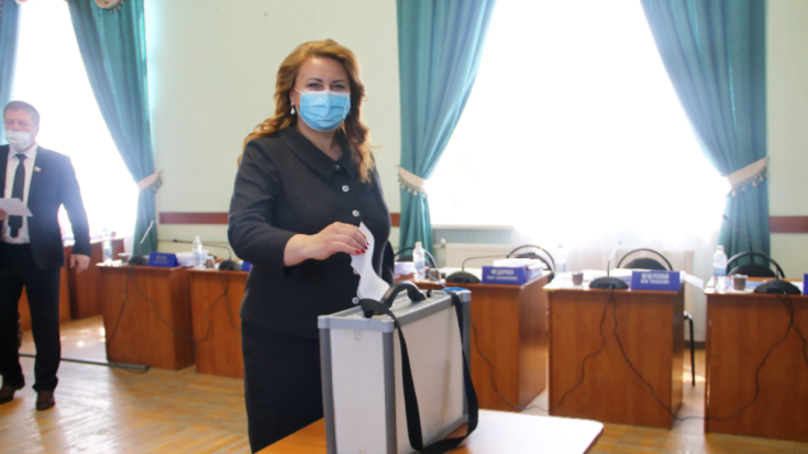 Александра Гаврилова наградят медалью «За заслуги перед Псковом» - 2021-05-28 17:36:00 - 1