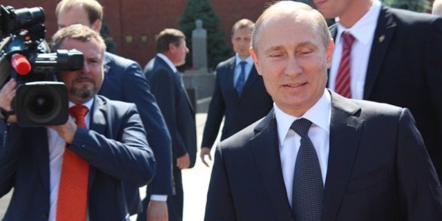 Путин ревакцинировался и хочет поучаствовать в испытании нового препарата - 2021-11-22 19:30:00 - 1