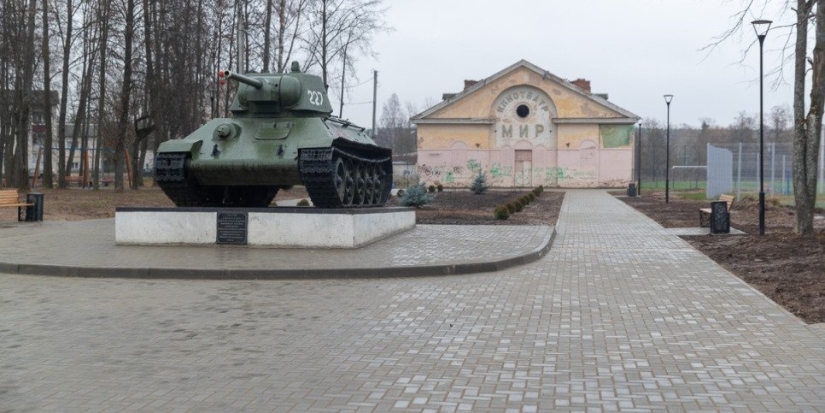 В Новосокольниках обновили Летний сад и улицу Садовую - 2022-11-16 10:05:00 - 1