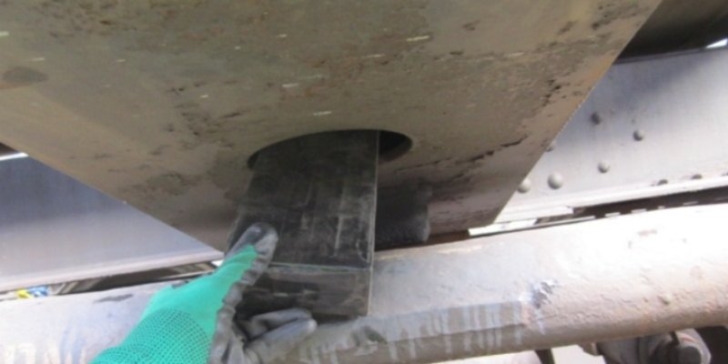 Псковские таможенники задержали автомобили с сигаретами в тайниках - 2021-10-07 17:03:00 - 1