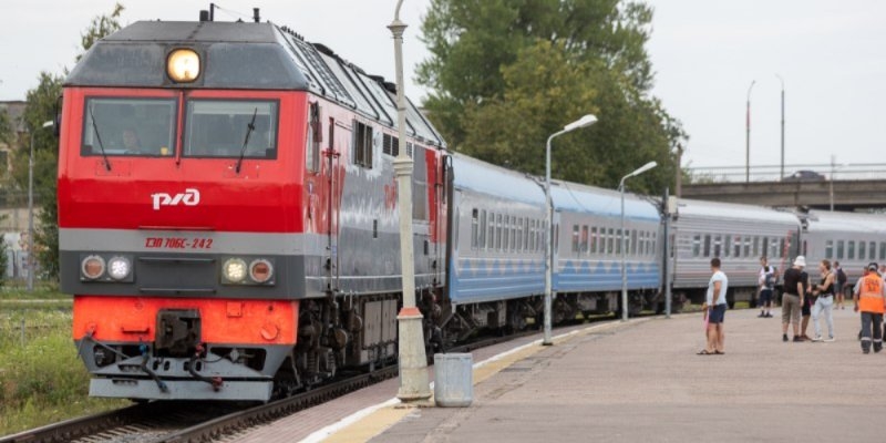 Дети из подшефного Бериславского района приехали на отдых в Псковскую область - 2022-08-23 08:35:00 - 1