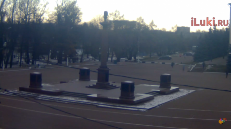 Красивый ВИДЕОсюжет бесснежного начала зимы в городе на Ловати - 2018-12-02 22:45:00 - 1