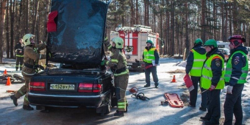 В Пскове прошли соревнования по ликвидации последствий ДТП - 2022-03-25 13:35:00 - 1