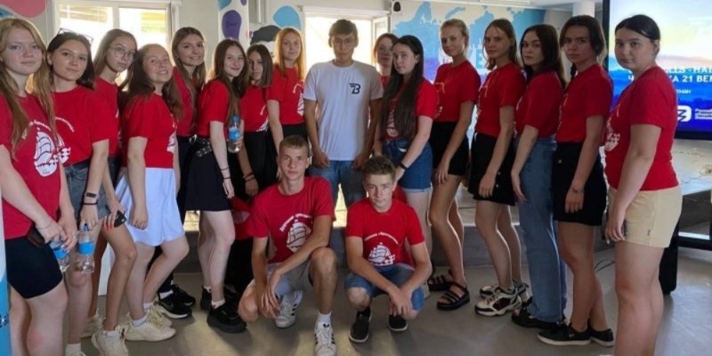 Делегация из Псковской области отправилась в детский центр «Океан» - 2022-08-17 16:05:00 - 1