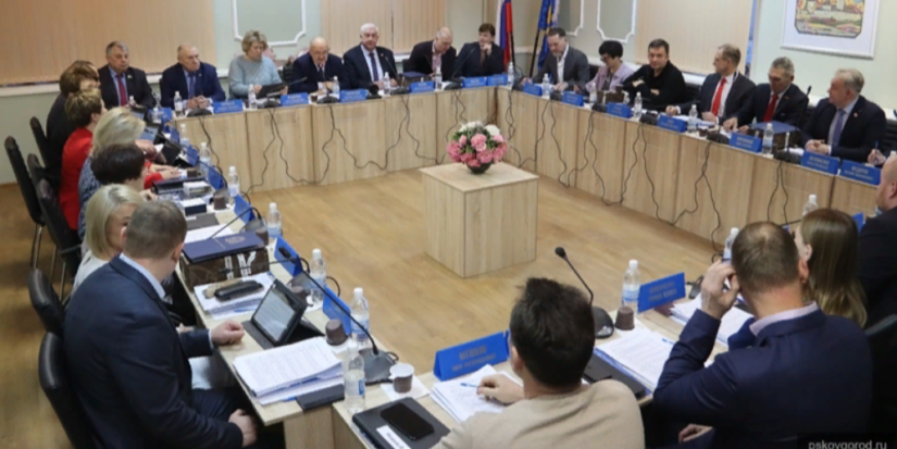 Принят бюджет Пскова на 2024 год и плановый период 2025 и 2026 годов - 2024-01-08 18:05:00 - 1
