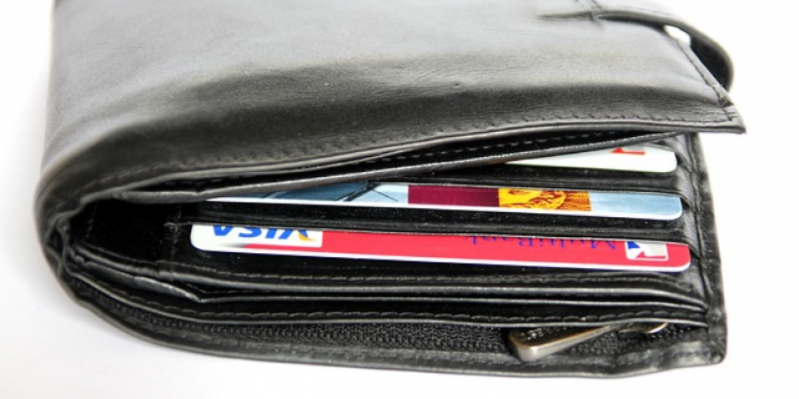 В Великих Луках раскрыта кража денег у пенсионера - 2021-03-05 13:12:00 - 1