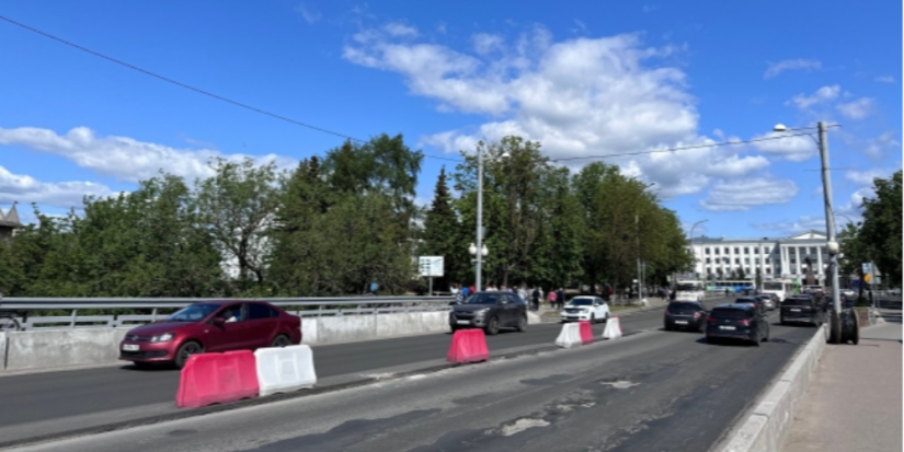 До 3 июля на ремонт закрываются две полосы Ольгинского моста в Пскове - 2023-05-22 15:05:00 - 1