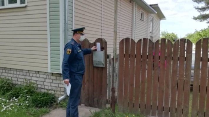 Жителям Дновского района напомнили правила пожарной безопасности - 2021-06-05 20:00:00 - 1