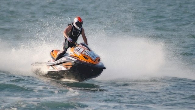 Водителям гидроциклов напоминают правила безопасности - 2021-06-18 13:45:00 - 1