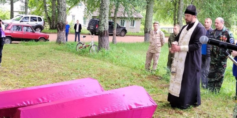 В Пустошкинском районе предали земле останки красноармейцев - 2022-07-11 09:02:00 - 1