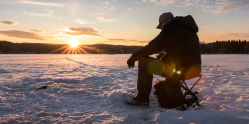 Спасатели оказали помощь рыбакам, заблудившимся на Чудском озере - 2021-01-28 11:43:00 - 1