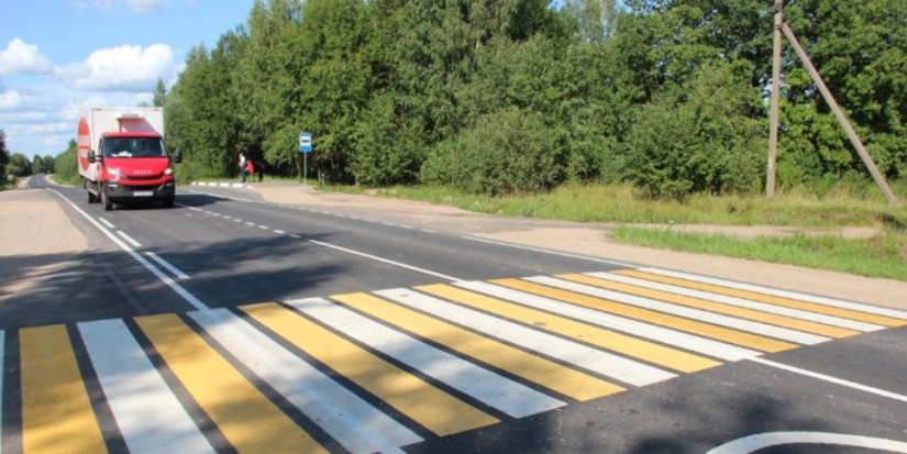Досрочно завершен ремонт более 10 км трассы Порхов – Успенье - 2021-08-13 11:37:00 - 1