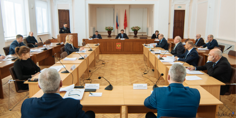 В Великих Луках прошло очередное 6-е заседание Думы - 2023-03-17 12:56:00 - 1