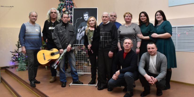 В Великих Луках прошел концерт к 85-летию со дня рождения Владимира Высоцкого - 2023-01-26 14:35:00 - 1