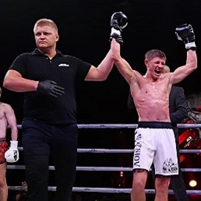 Великолучанин Алексей Близнев стал победителем первого боя турнира АСВ КВ-17 - 2018-08-05 21:15:00 - 1