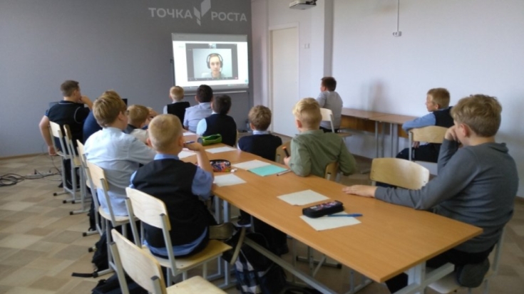 В псковском “Кванториуме” дистанционно обучились 230 детей из школ области - 2021-05-18 17:36:00 - 1