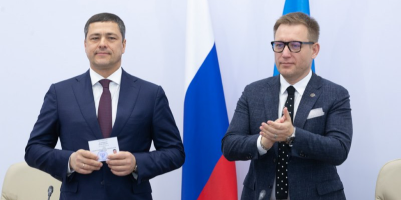 Михаил Ведерников получил удостоверение Губернатора Псковской области - 2023-09-12 15:35:00 - 1