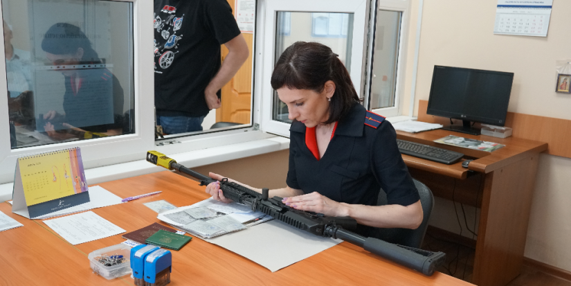 Росгвардейцы региона провели свыше 1200 проверок хранения оружия - 2024-04-20 20:06:00 - 1