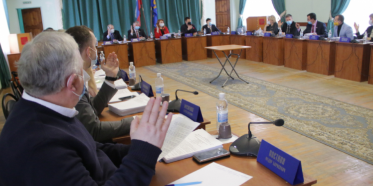 Псковские депутаты рассмотрели кадровы вопросы и утвердили План благоустройства - 2021-03-26 14:13:00 - 1