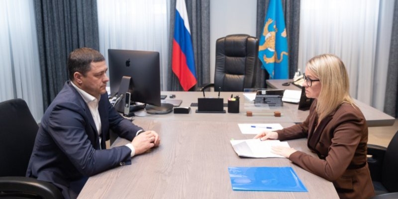 Михаил Ведерников обсудил подготовку соцучреждений Псковской области к зиме - 2022-08-18 12:05:00 - 1