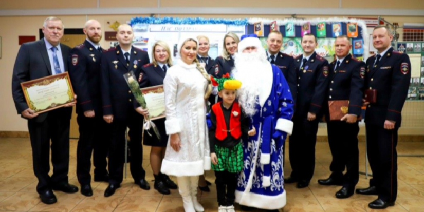 Полицейским Псковской области вручены награды - 2023-12-29 17:35:00 - 1