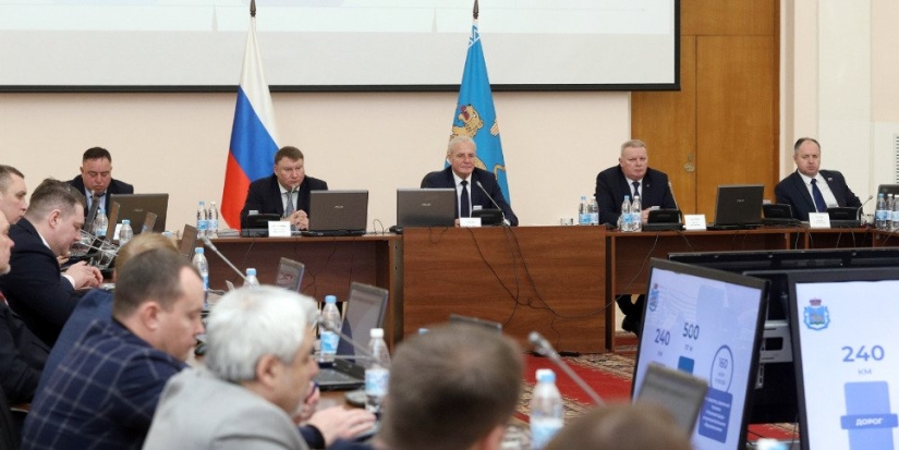 Упрощение доступа провайдеров в дома поддержали псковские депутаты - 2022-12-30 14:35:00 - 1