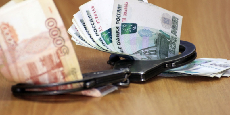 В Псковском районе тракторист пытался подкупить полицейского - 2021-03-12 13:28:00 - 1