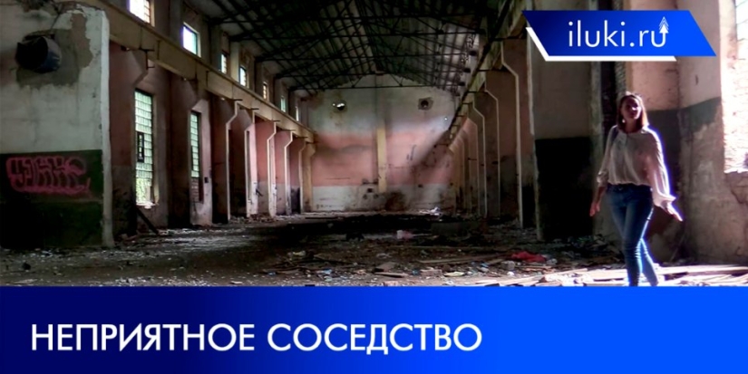 Объект культурного наследия разрушается в Великих Луках - 2021-08-30 20:00:00 - 1