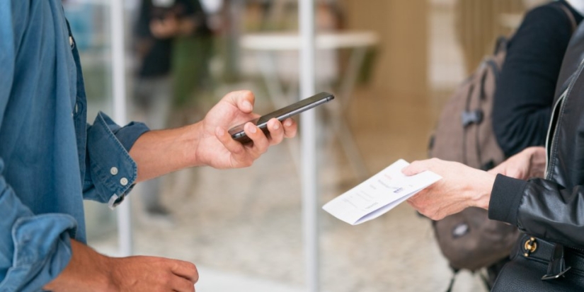 Минздрав назвал дату начала выдачи QR-кодов по антителам - 2022-02-09 18:30:00 - 1