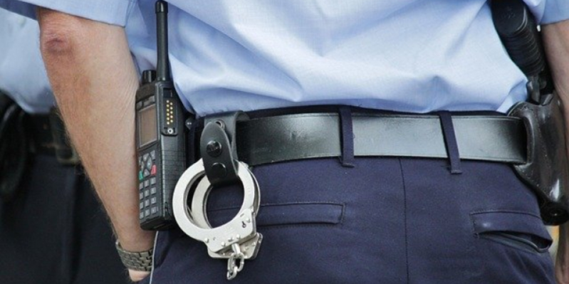 Житель Стругокрасненского района осужден за нападение на полицейского - 2021-03-03 12:58:00 - 1