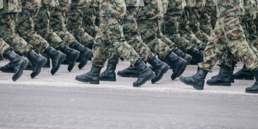 Михаил Ведерников посетил расположения войсковых соединений в зоне СВО - 2023-04-21 15:35:00 - 1