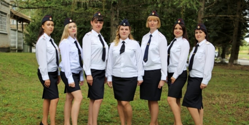 Девушки - полицейские приняли присягу в Пскове - 2021-08-05 11:57:00 - 1