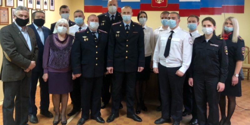 Молодые полицейские приняли присягу в Великих Луках - 2022-03-05 12:05:00 - 1