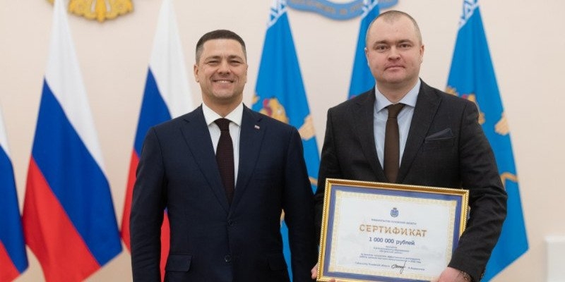 За работу в 2022 году Михаил Ведерников поощрил районы-лидеры грантами - 2022-12-14 15:35:00 - 1