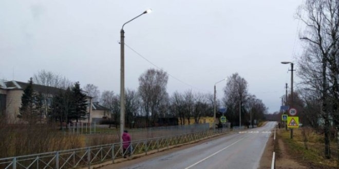 В 12 населенных пунктах в Великолукском районе установили освещение - 2021-12-02 16:35:00 - 1
