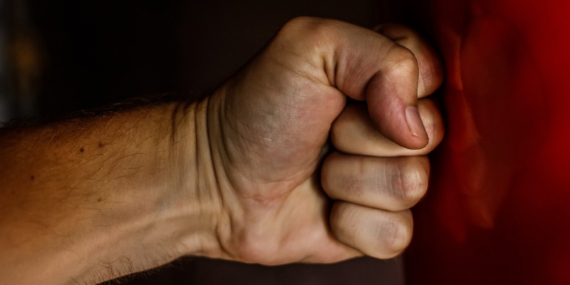 Житель Печор избил и грабил прохожую - 2021-02-12 15:00:00 - 1