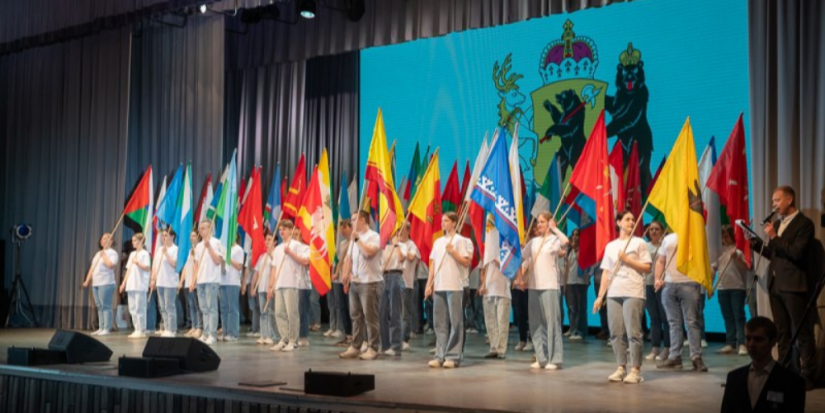 В Пскове подвели итоги Всероссийской олимпиады школьников по истории - 2023-04-02 20:00:00 - 1