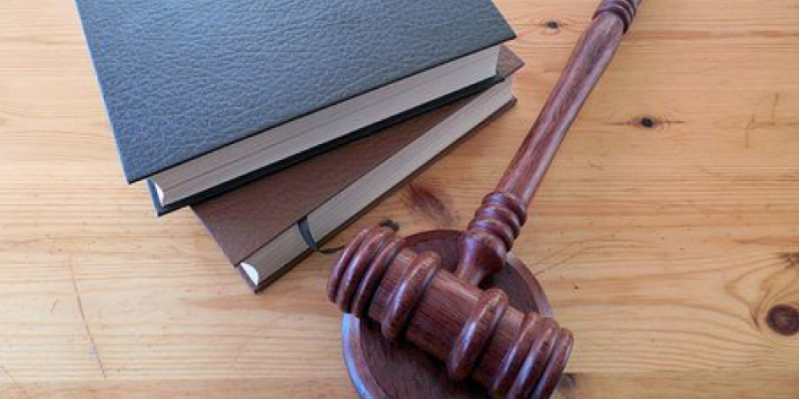 Гражданин Белоруссии обвиняется в оскорблении работника псковской прокуратуры - 2021-03-03 10:12:00 - 1