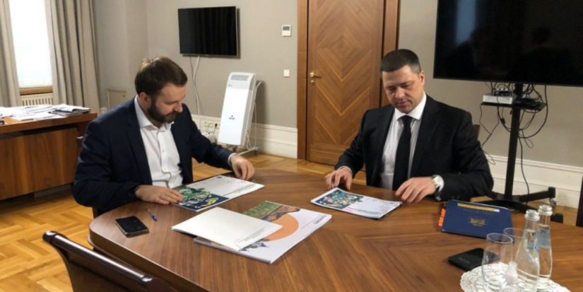 Михаил Ведерников обсудил с Максимом Орешкиным вопросы развития региона - 2023-03-23 12:35:00 - 1