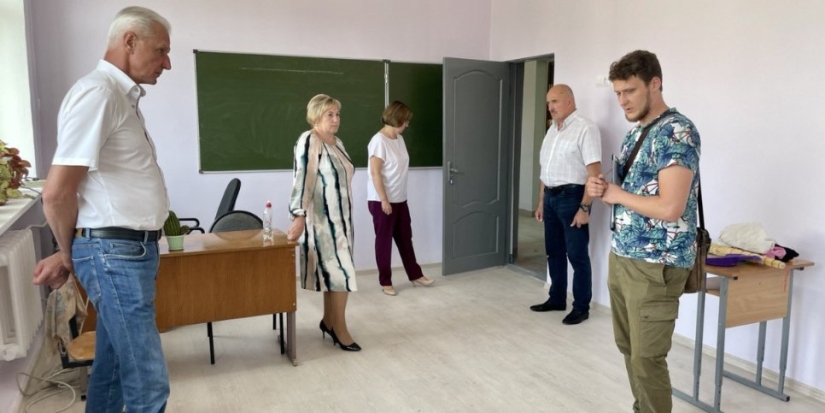 В Стругах Красных подрядчик не успел закончить ремонт школы к 1 сентября - 2022-08-30 15:05:00 - 1
